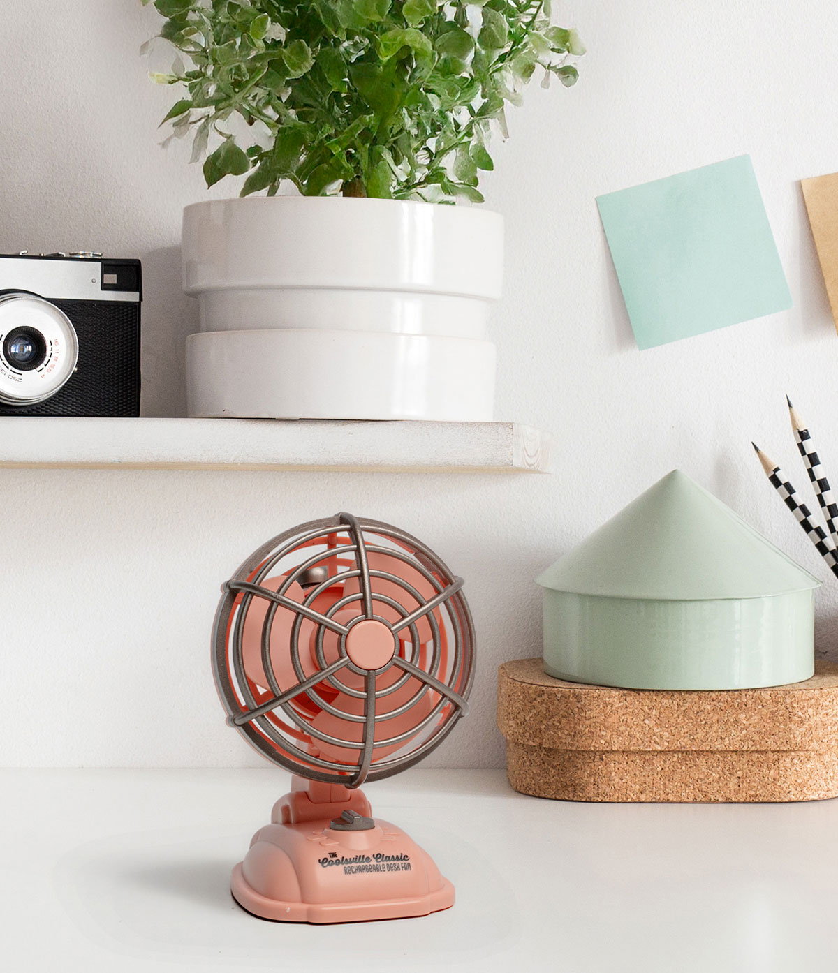 Modern Monkey The Coolsville Rechargeable Desk Fan